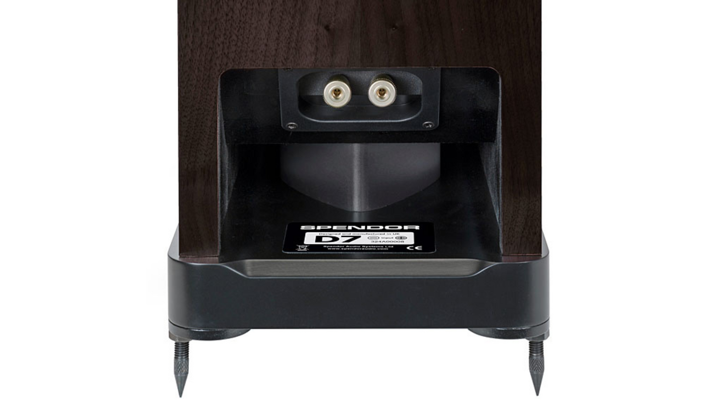 Spendor D7.2 Floorstanding Speakers, Luxury HiFi Dealer in Timonium Maryland