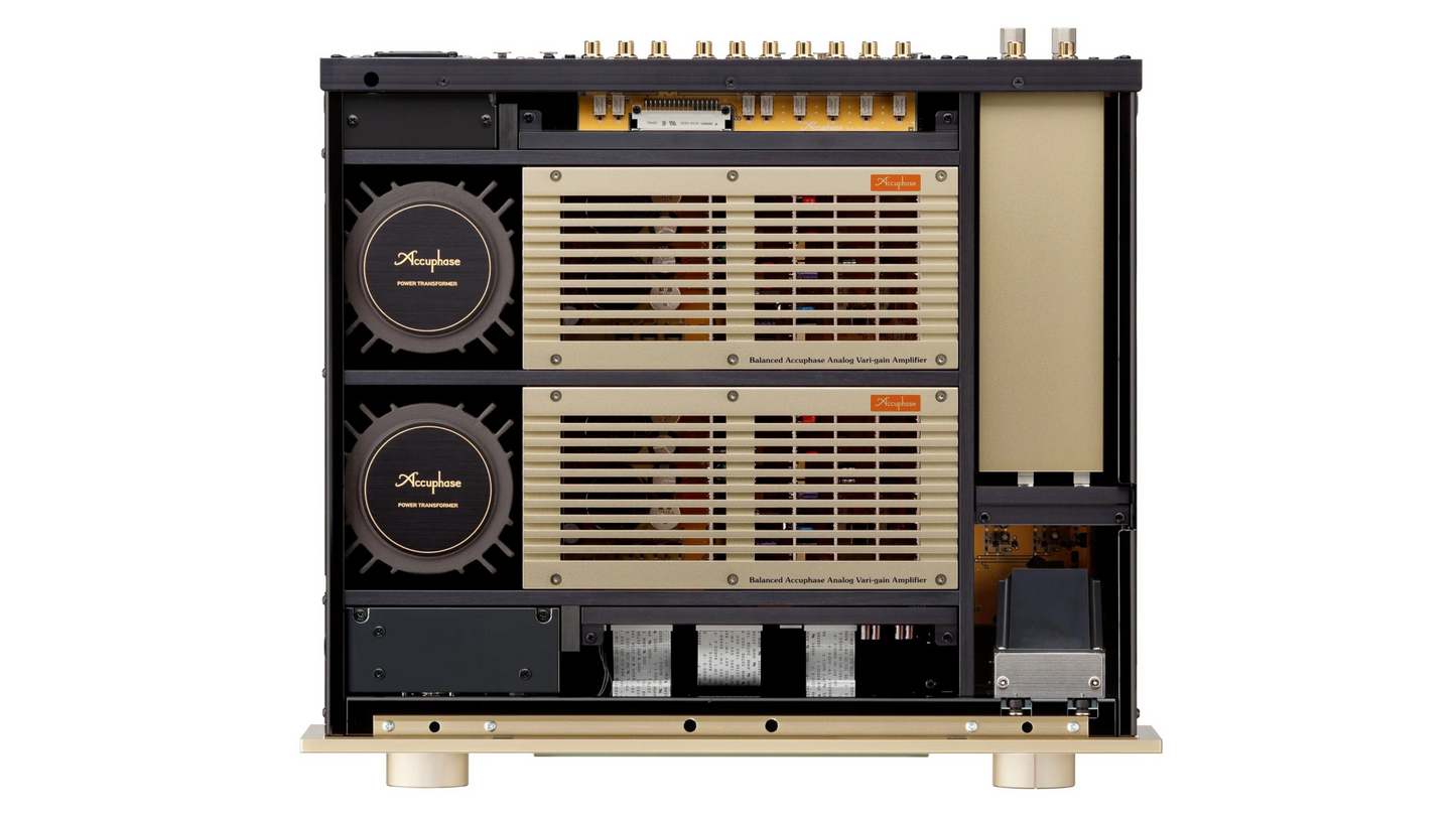Accuphase C-2900 Precision Stereo Preamplifier, Luxury HiFi Dealer in Timonium Maryland