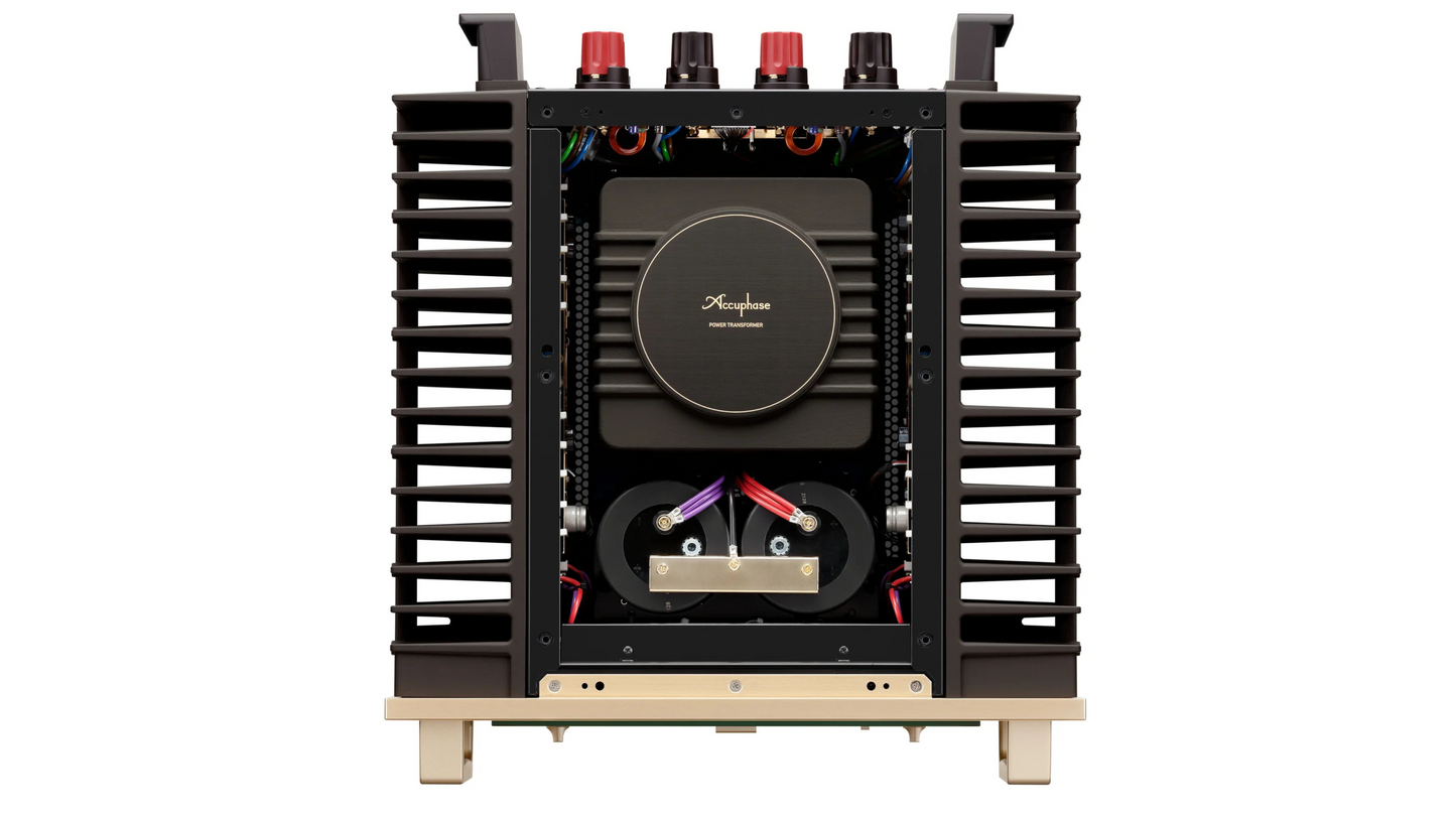 Accuphase P-7500 Stereo Power Amplifier, Luxury HiFi Dealer in Timonium Maryland