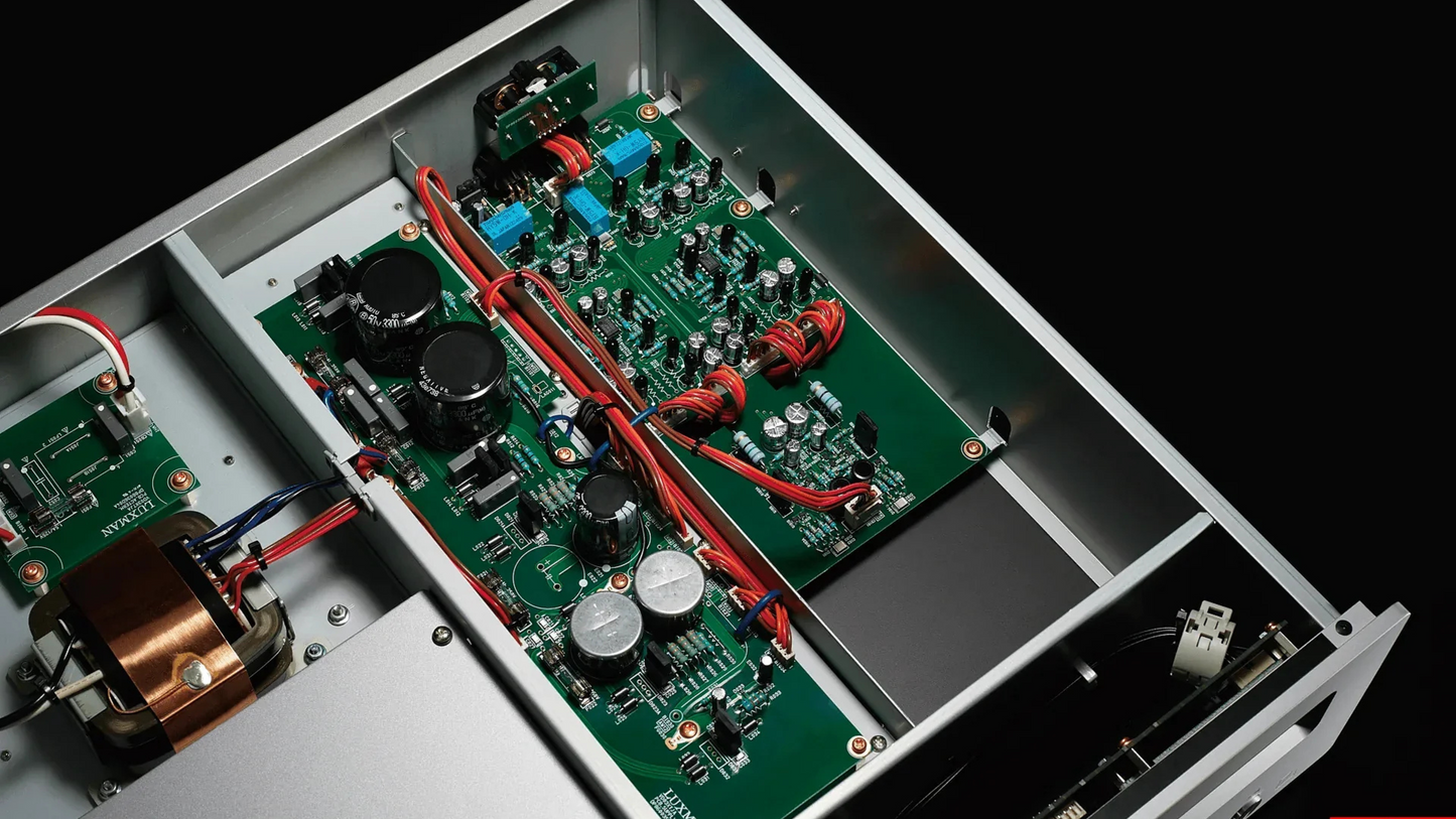 Luxman D-03X CD Player, Luxury HiFi Dealer in Timonium Maryland