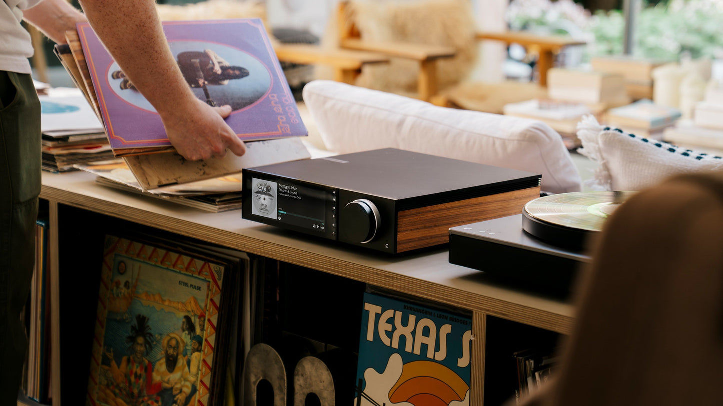 Cambridge Audio Evo 150 SE Streaming Amplifier - Cambridge Audio Dealer in Timonium, MD - Demo Cambridge Audio in Maryland