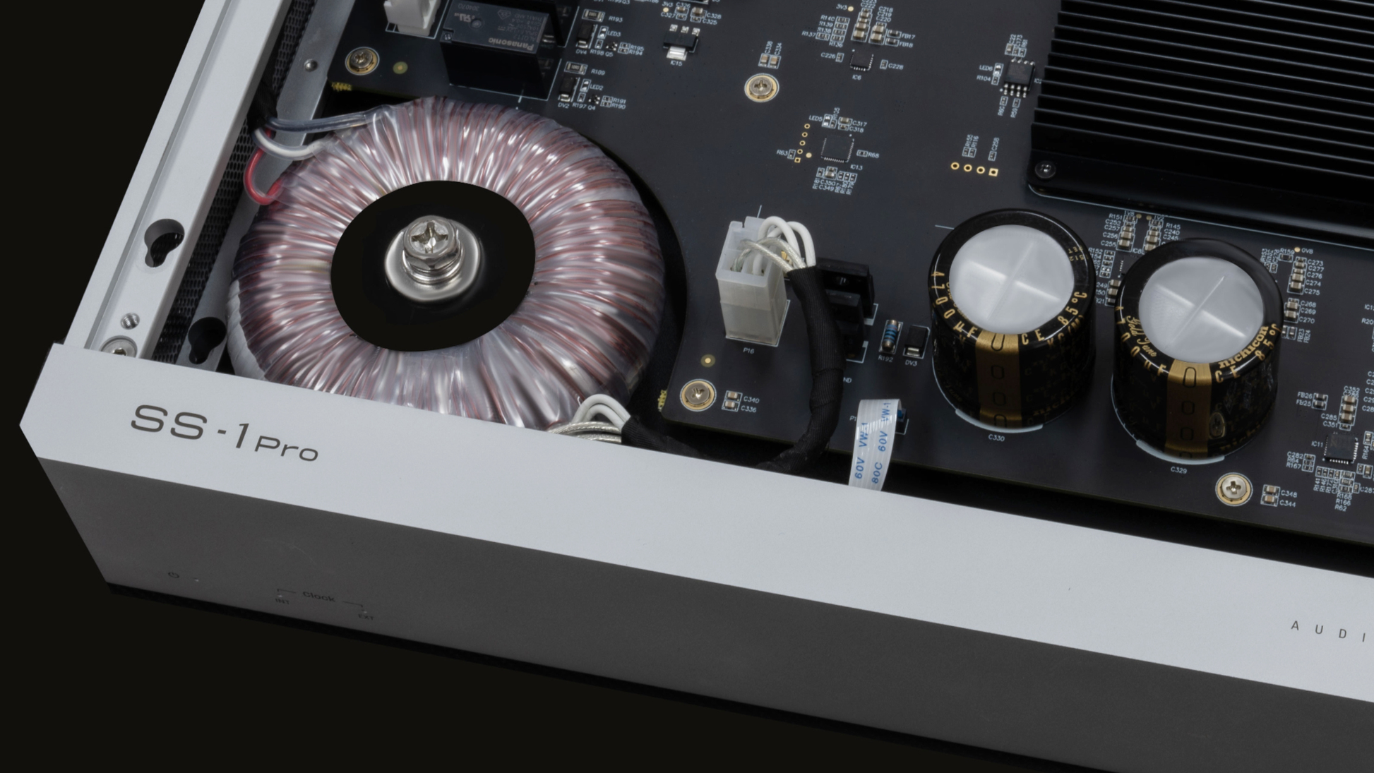 Matrix Audio SS-1 Pro Audio Grade Network Switch dealer in Timonium Maryland 