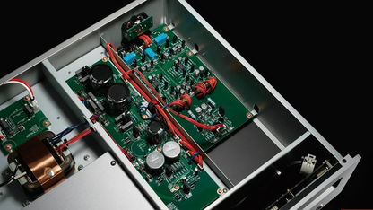 Luxman D-03X CD Player, Luxury HiFi Dealer in Timonium Maryland 