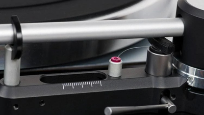 Thorens TD 1500 Turntable w/ TP 150 Tonearm high end dealer in TImonium Maryland