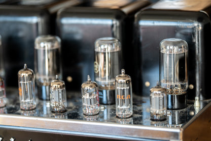 McIntosh MC240 Stereo Tube Power Amplifier (Used) – Vintage