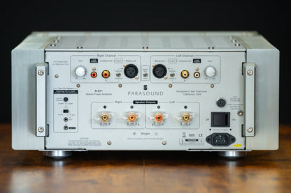 Parasound HALO A21+ (USED)