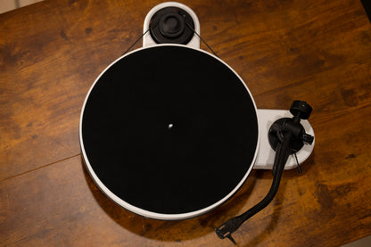 Pro-Ject RPM 1 Carbon