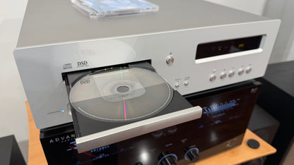 Luxman D-03X CD Player (USED)