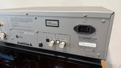 Luxman D-03X CD Player (USED)