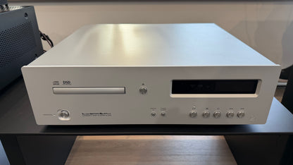 Luxman D-03X CD Player (USED) (2)