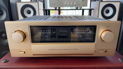 Accuphase E-4000 Integrated Stereo Amplifier (USED)