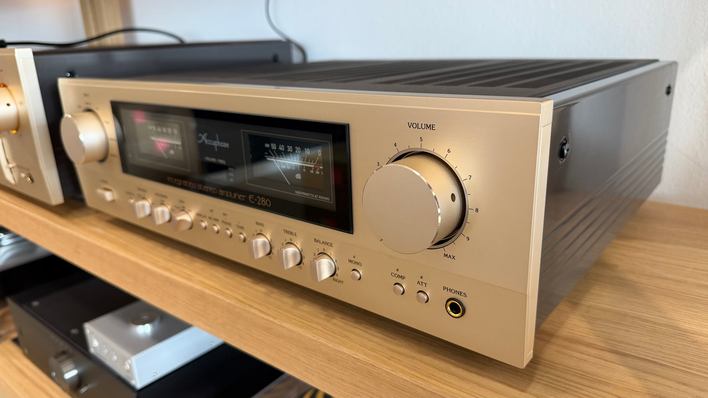 Accuphase E-280 Integrated Stereo Amplifier (Open Box)