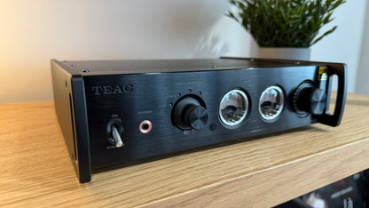 TEAC AX-505 Stereo Integrated Amplifier (Demo / Open Box)
