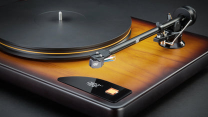 MoFi Electronics PrecisionDeck Fender Limited Edition Turntable