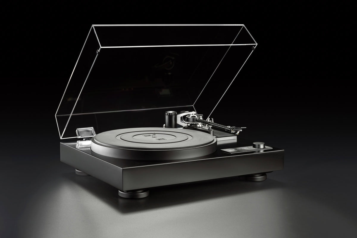 Dual CS718Q black view