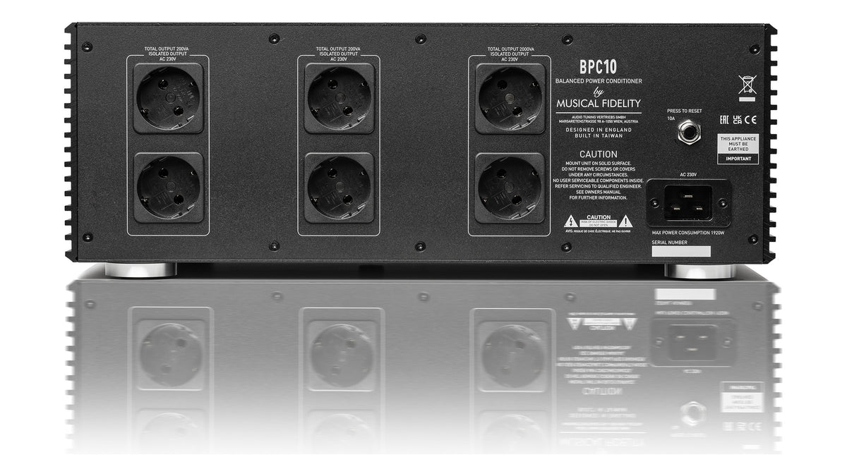 Musical Fidelity BPC10 Balanced Power Conditioner view 3